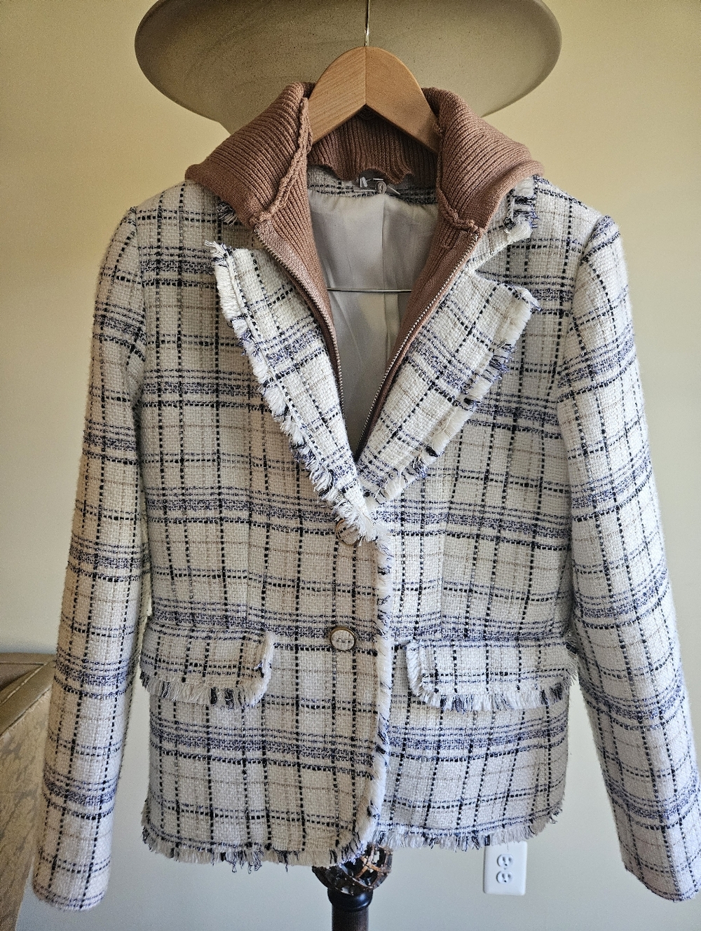 NWOT Anthropologie Cream & Blue Plaid DickeyTweed Blazer with Brown Hood